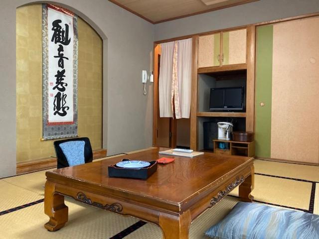 Umimoto Hotel Hakone Exterior photo